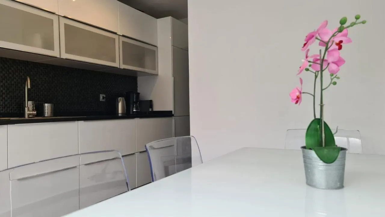 Jardines De Banus Apartments Marbella Spain