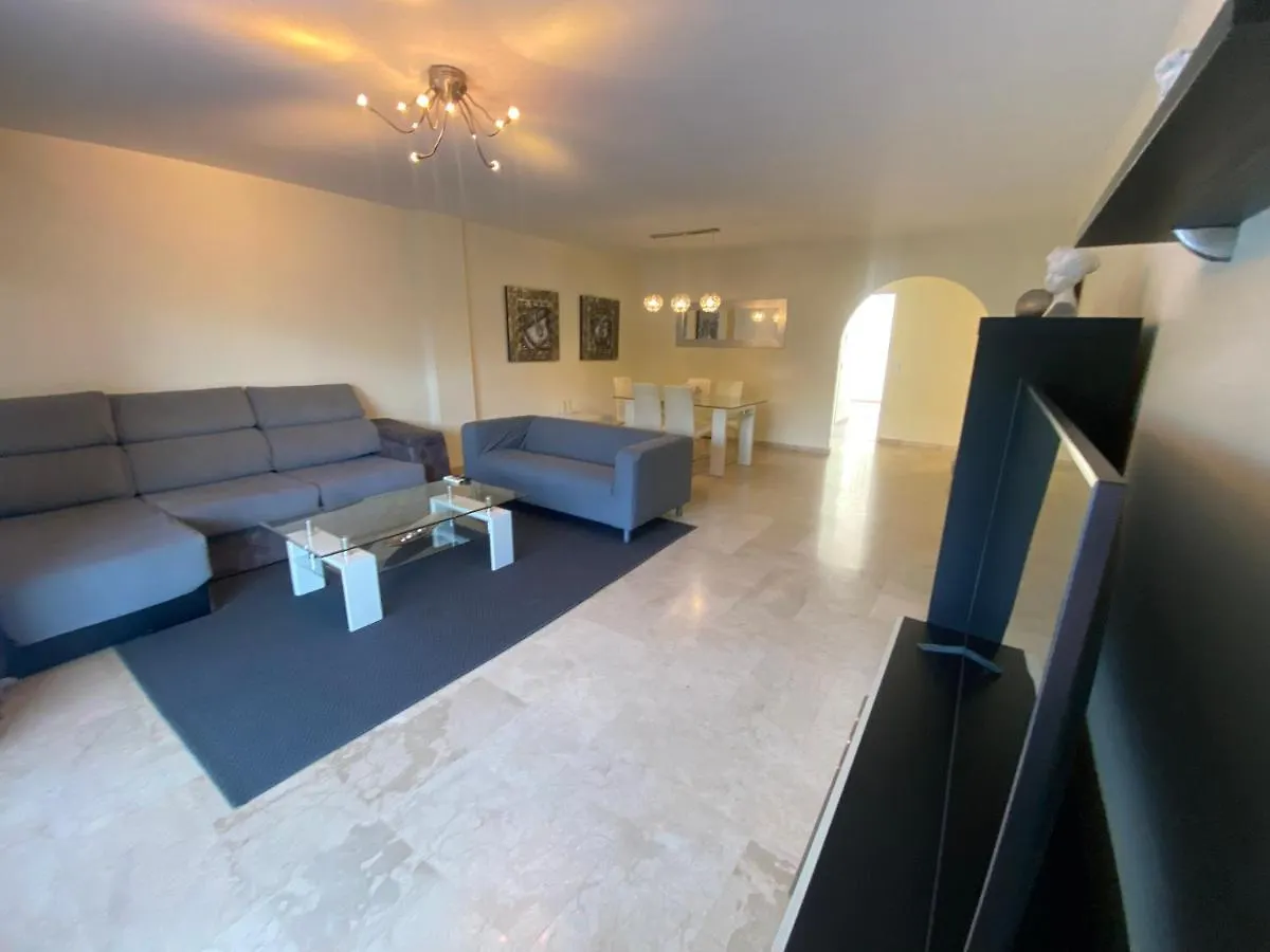 Jardines De Banus Apartments Marbella
